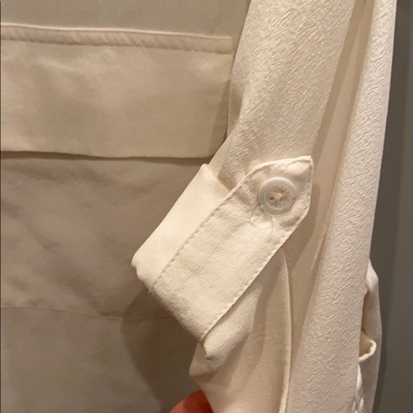 Equipment Classic Blouse 100% Silk - Picture 4 of 6